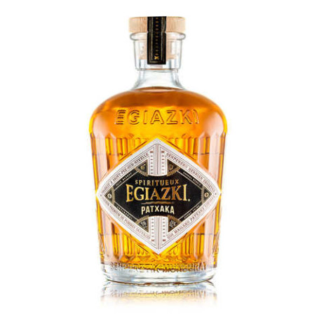 PATXAKA by EGIAZKI liqueur from the Basque country Wild Apples with Anise 70 cl PATXAKA by EGIAZKI liqueur from the Basque country Wild Apples with Anise 70 cl